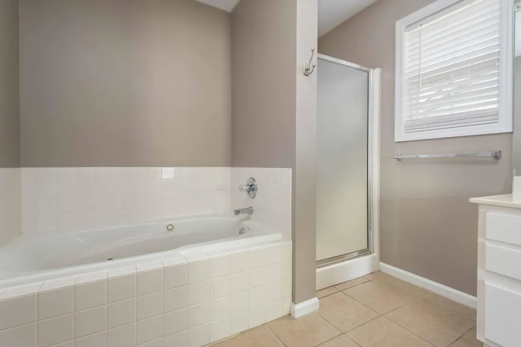 104 Cottage Garden Lane Midway KY 40347