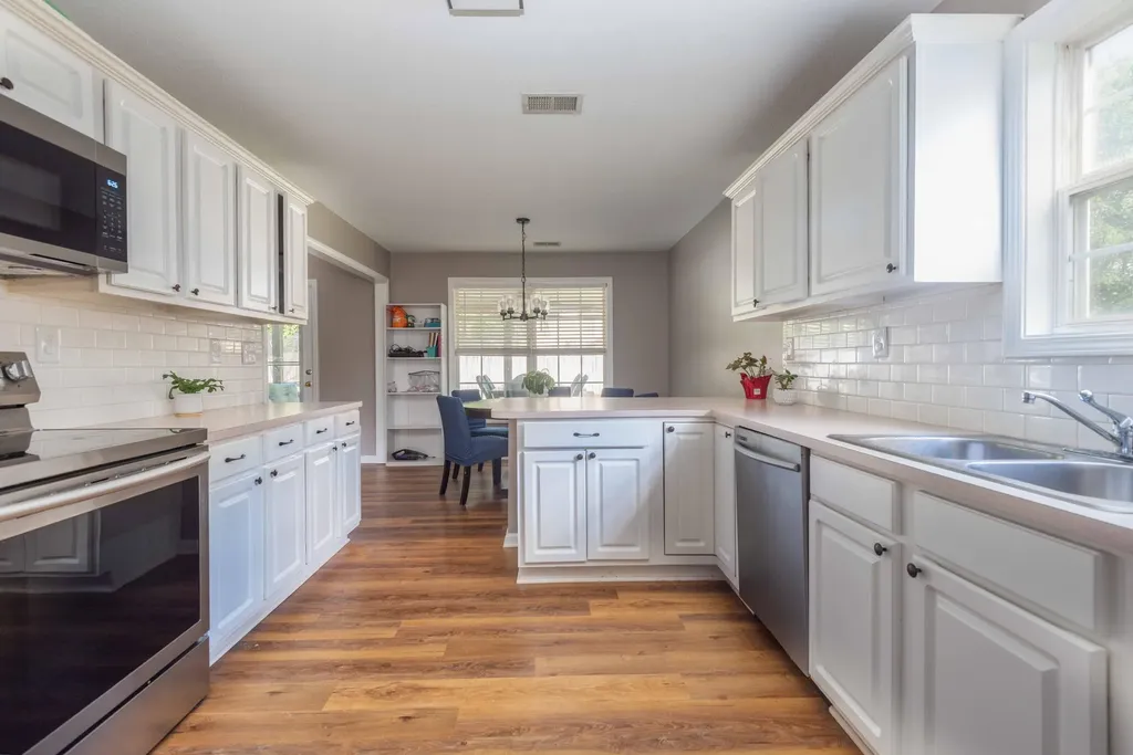 104 Cottage Garden Lane Midway KY 40347