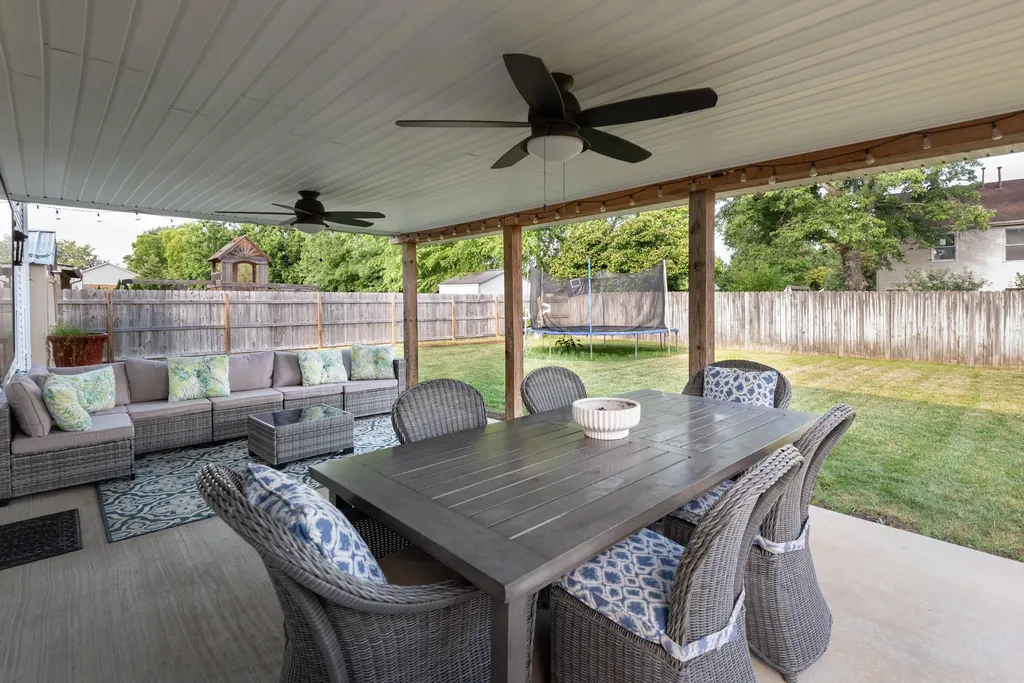 104 Cottage Garden Lane Midway KY 40347