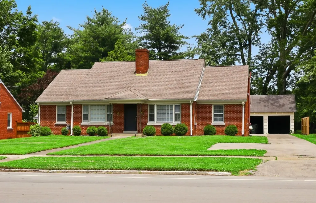 1911 Fontaine Road Lexington KY 40502