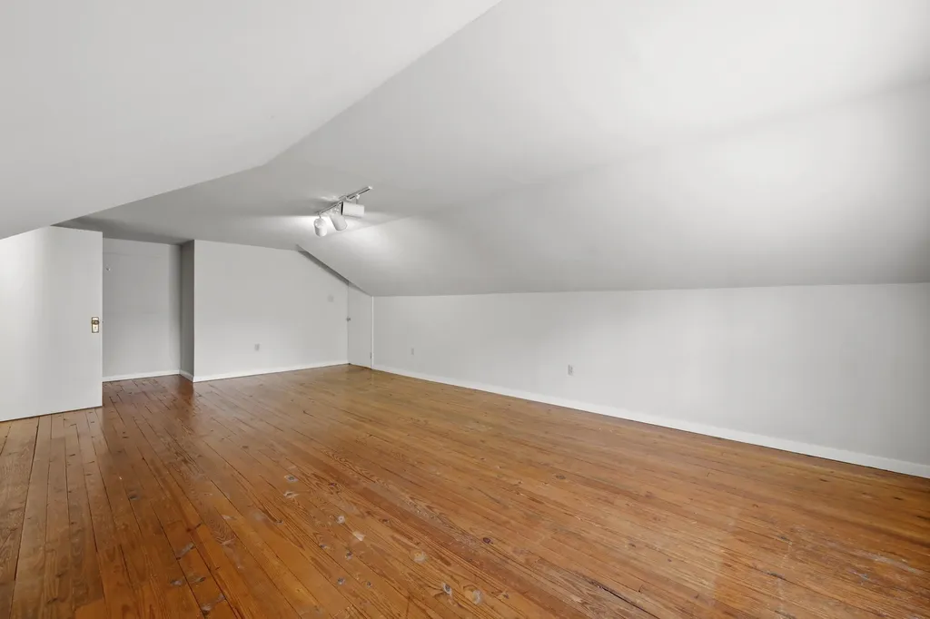 1911 Fontaine Road Lexington KY 40502