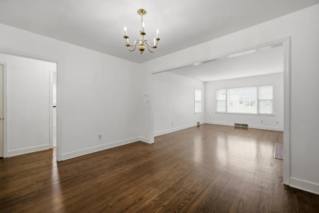 1911 Fontaine Road Lexington KY 40502