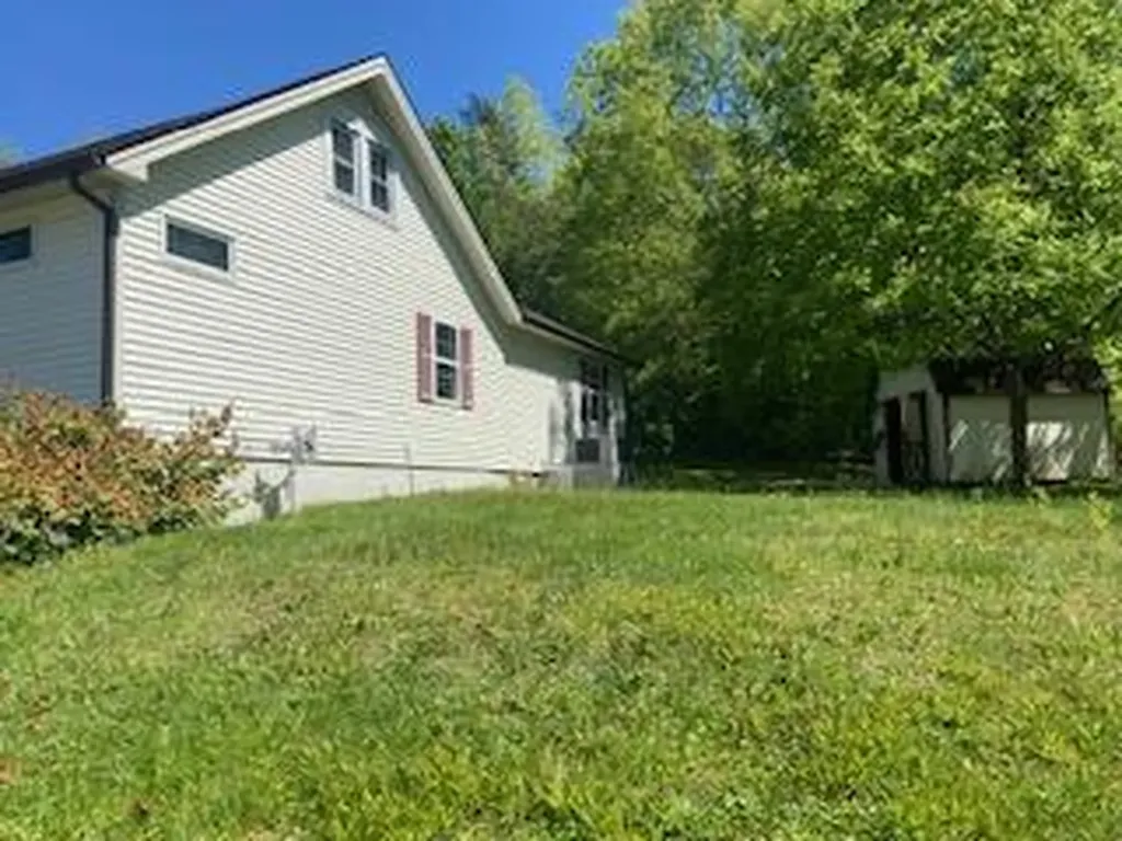 25 Hogge Street Clearfield KY 40313