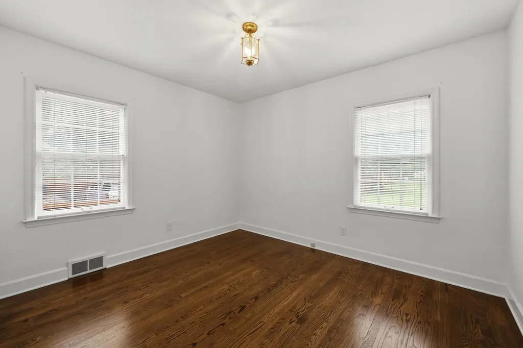 1909 Fontaine Road Lexington KY 40502