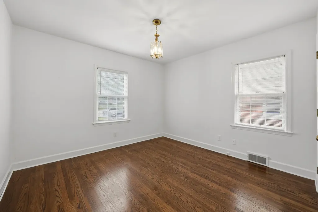 1909 Fontaine Road Lexington KY 40502