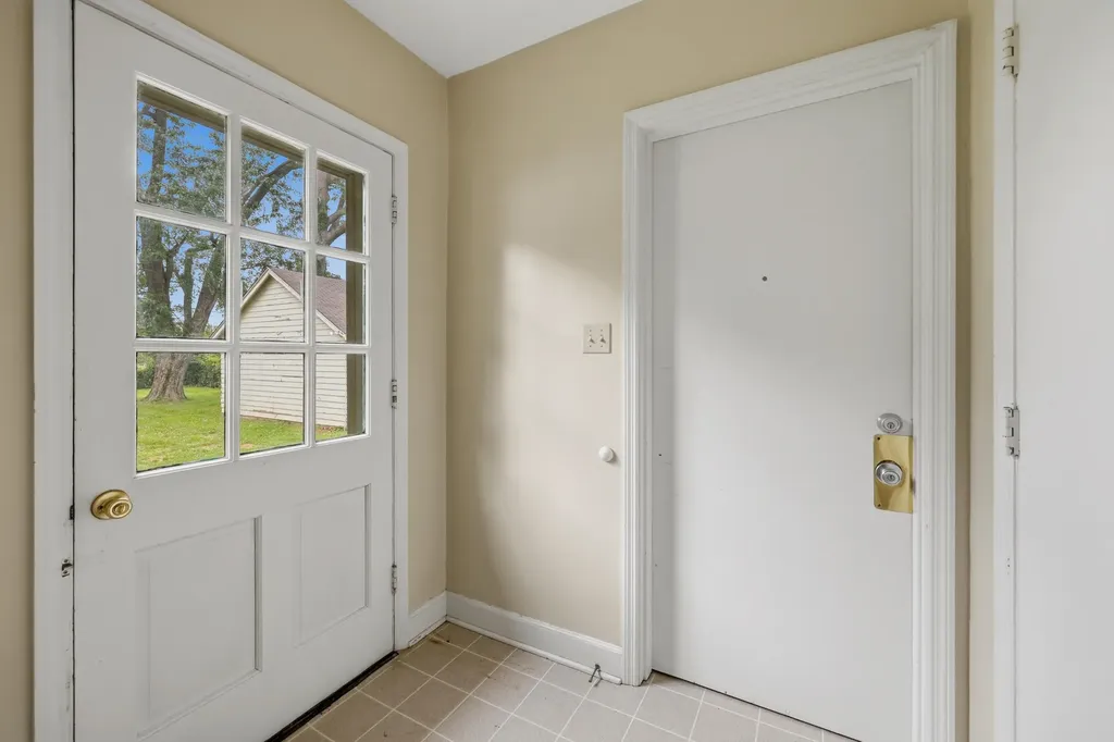 1909 Fontaine Road Lexington KY 40502