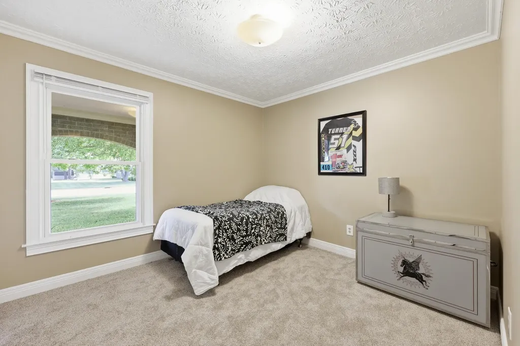 194 Old Coach Road Nicholasville KY 40356