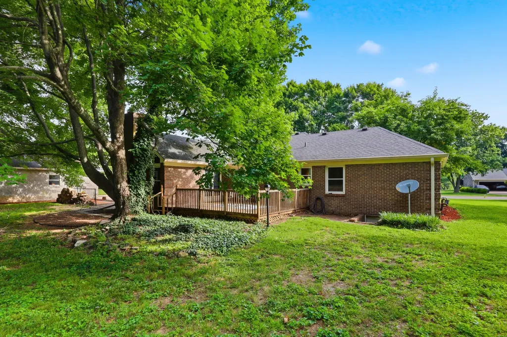 194 Old Coach Road Nicholasville KY 40356