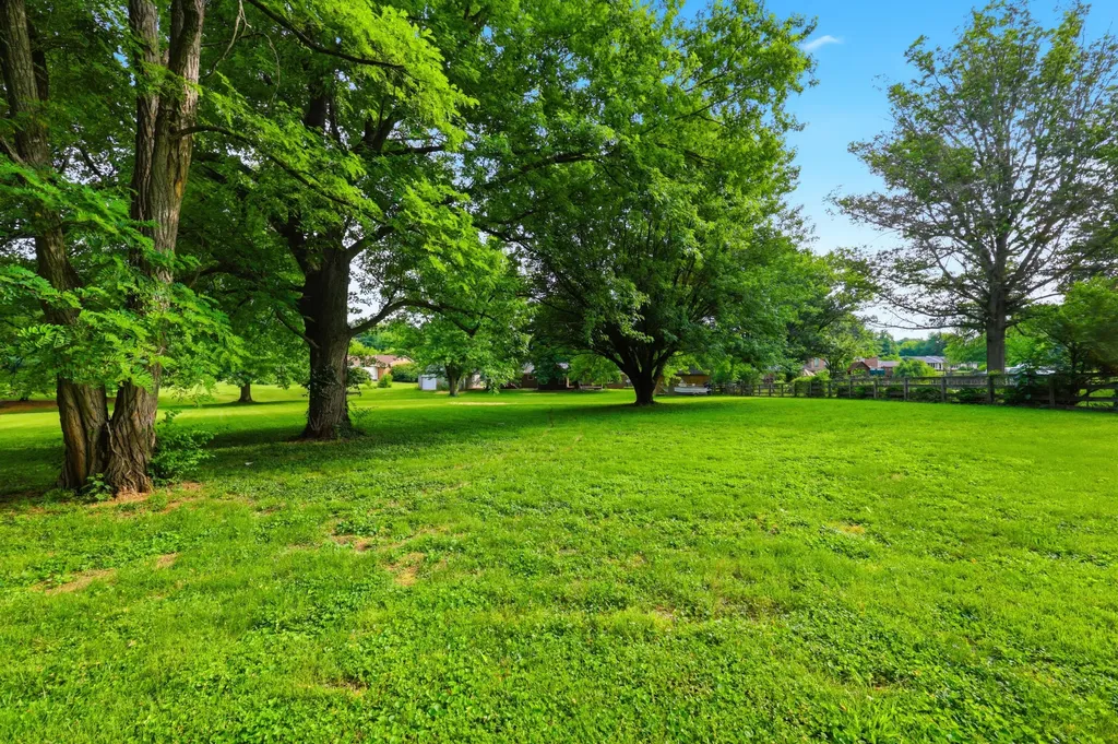 194 Old Coach Road Nicholasville KY 40356