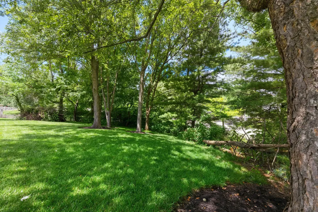 4300 Fieldspoint Place Lexington KY 40514