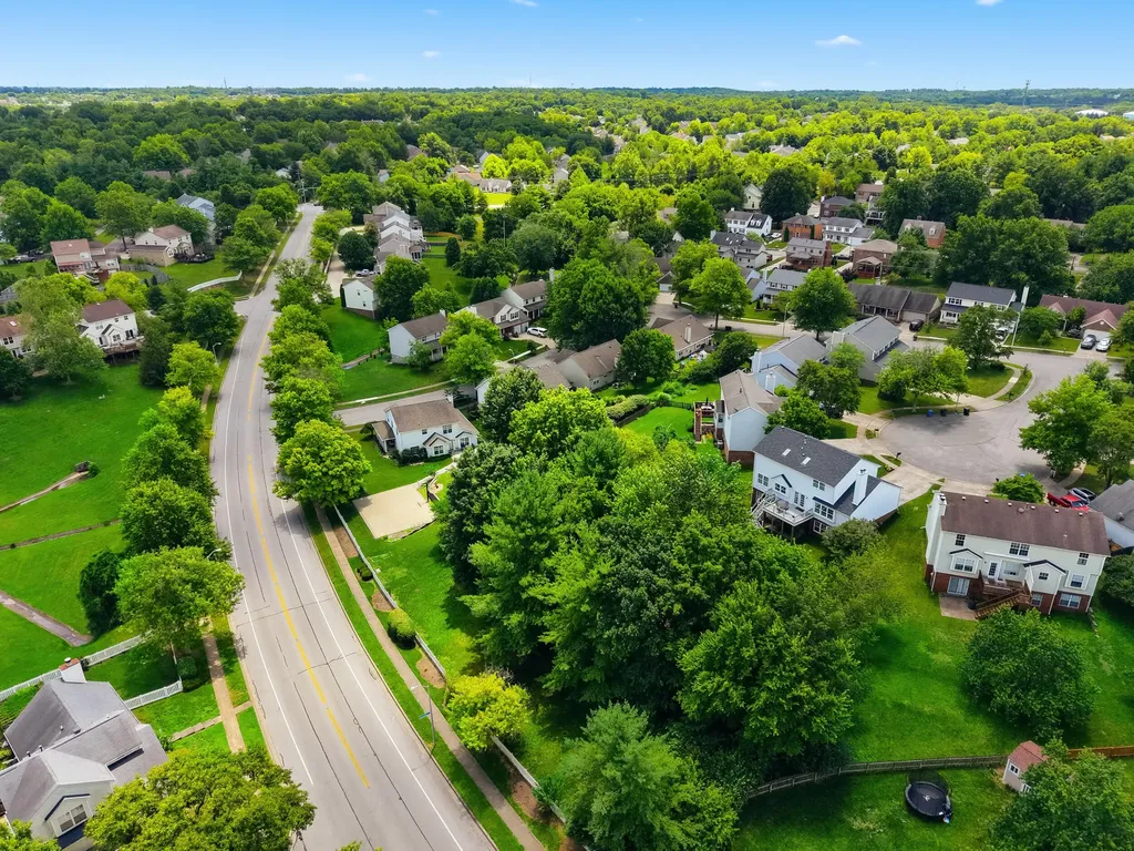4300 Fieldspoint Place Lexington KY 40514