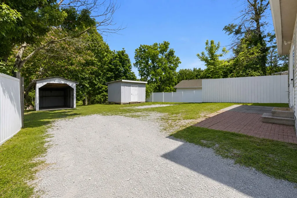312 Danville Avenue Stanford KY 40484