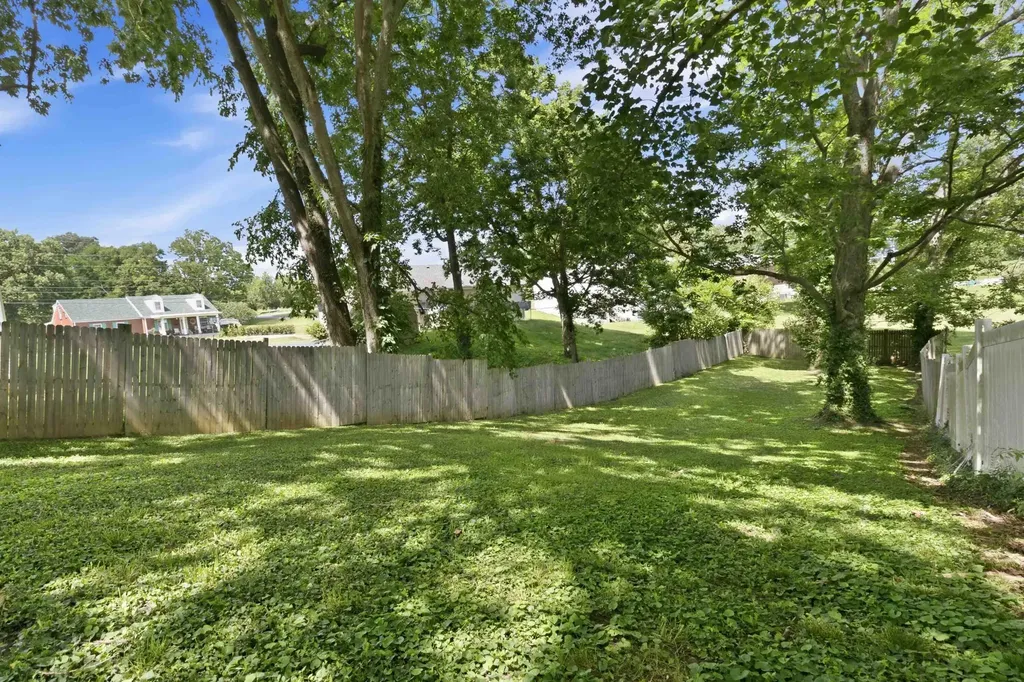 312 Danville Avenue Stanford KY 40484
