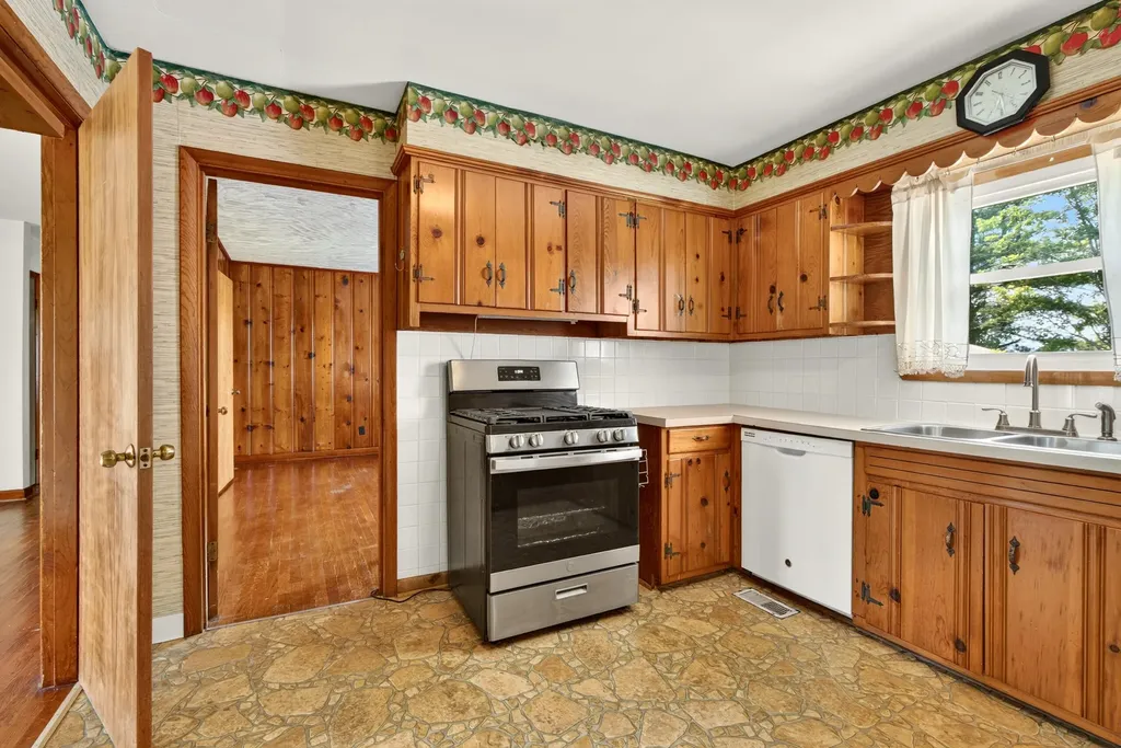 101 Herron Drive Lancaster KY 40444