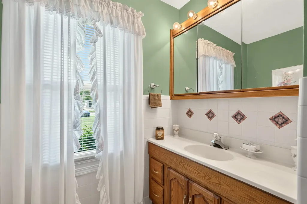 101 Herron Drive Lancaster KY 40444