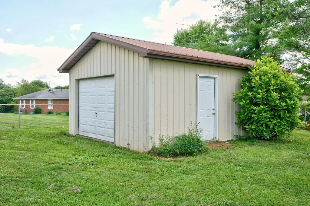 101 Herron Drive Lancaster KY 40444