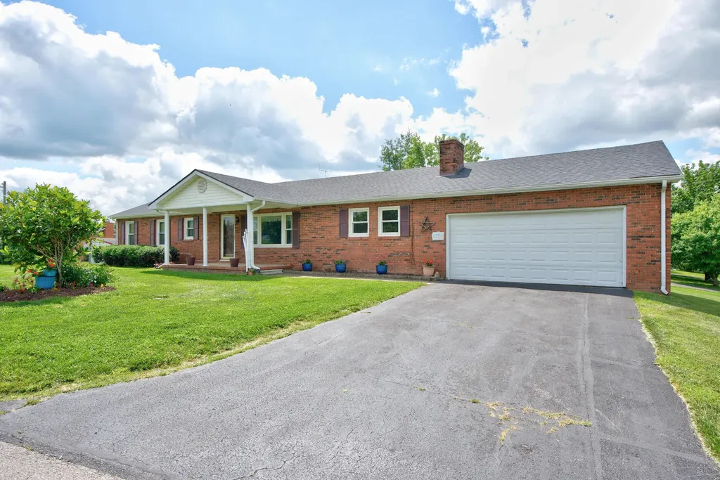 101 Herron Drive Lancaster KY 40444