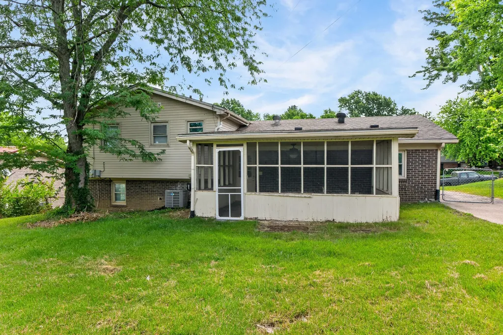 222 Martin Drive Richmond KY 40475