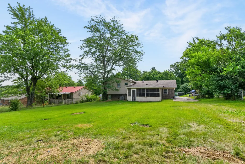 222 Martin Drive Richmond KY 40475