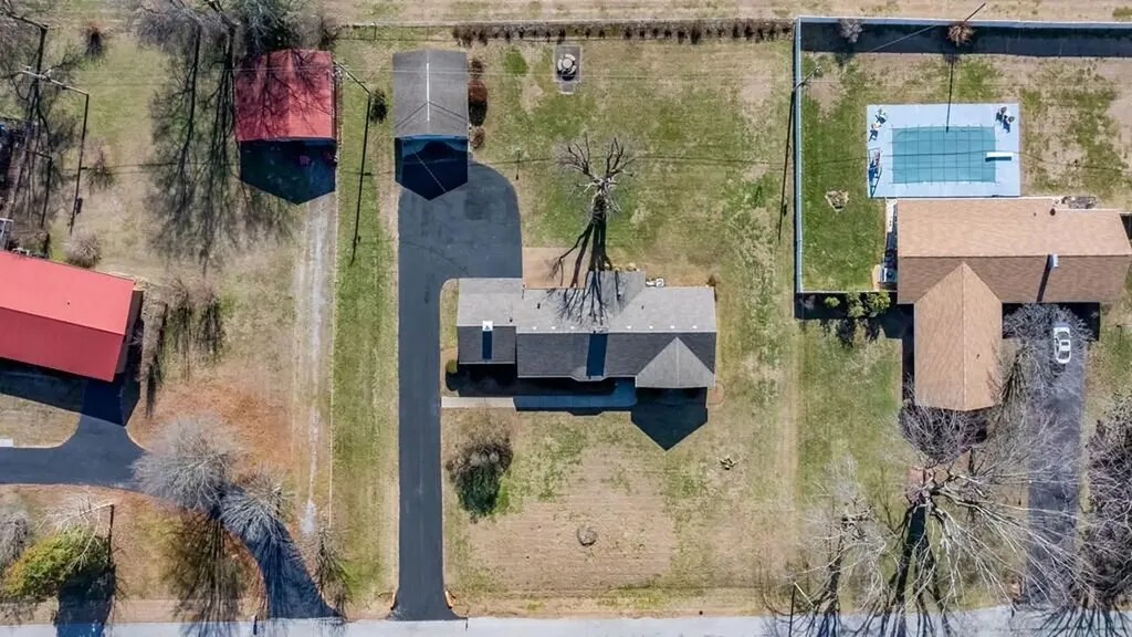 204 Ridgehill Drive Hopkinsville KY 42240