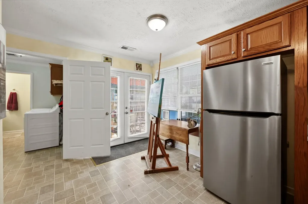 54 Lawrence Street Frankfort KY 40601