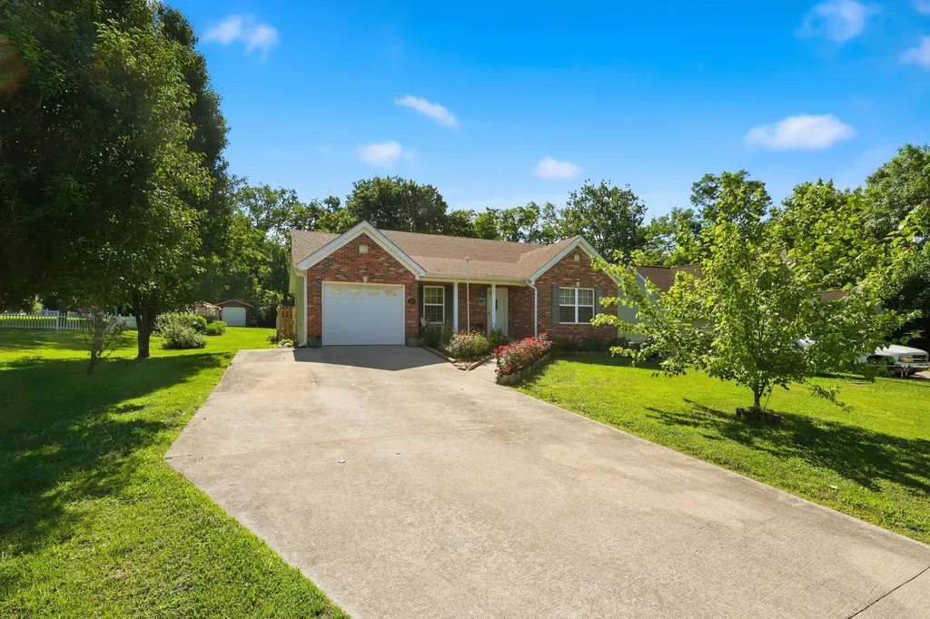 54 Lawrence Street Frankfort KY 40601