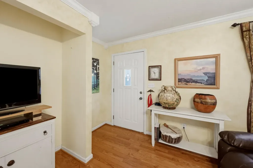 54 Lawrence Street Frankfort KY 40601