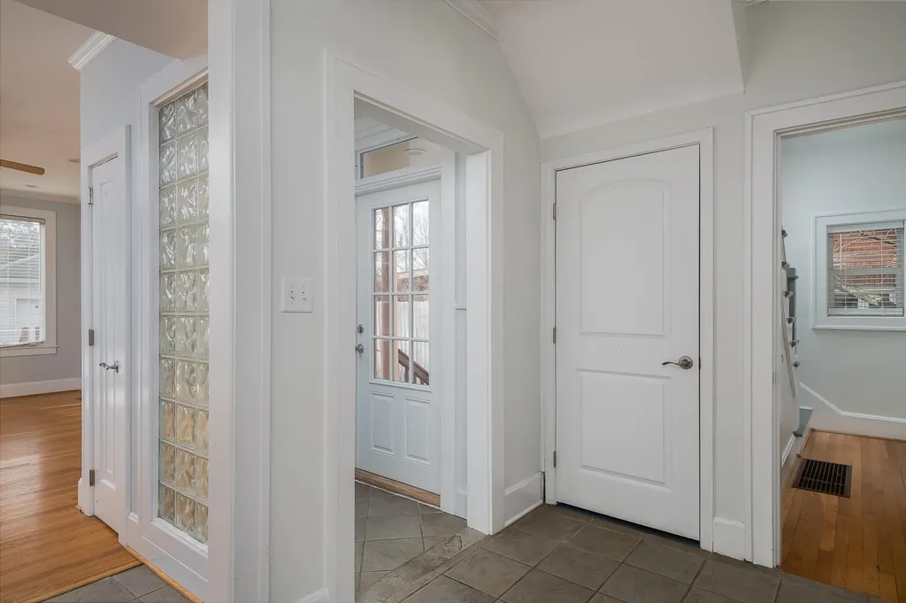 1378 Fontaine Road Lexington KY 40502