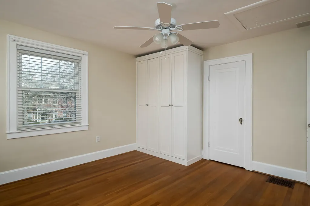 1378 Fontaine Road Lexington KY 40502