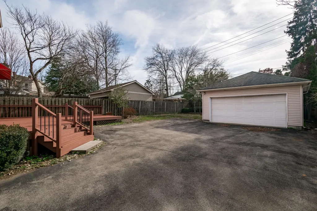 1378 Fontaine Road Lexington KY 40502