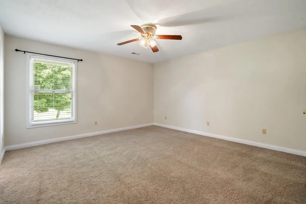 150 Meadow Point Drive Somerset KY 42503