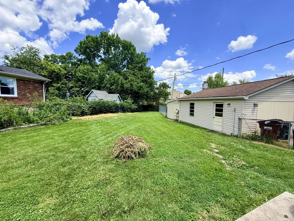 156 Paddock Drive Versailles KY 40383