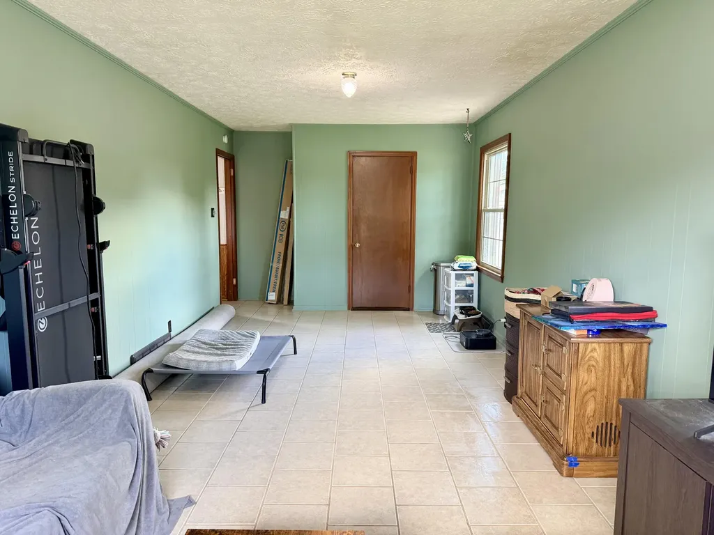 156 Paddock Drive Versailles KY 40383