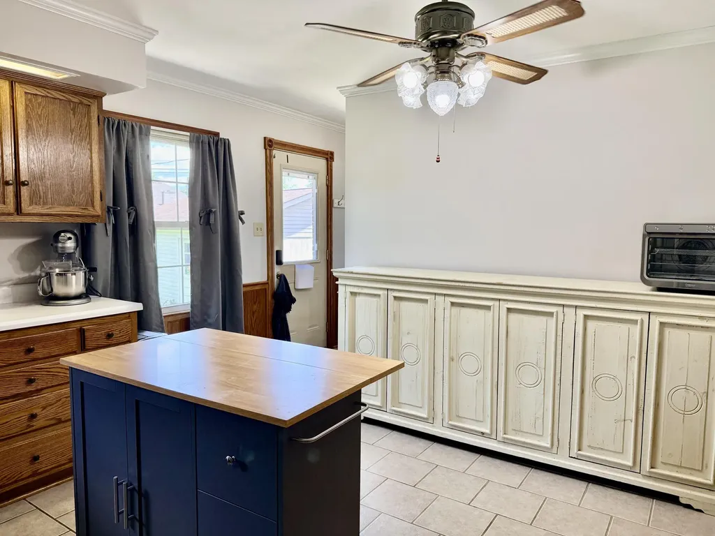 156 Paddock Drive Versailles KY 40383