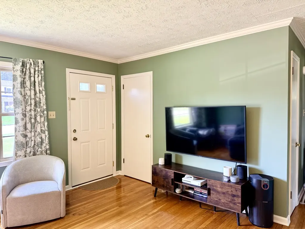 156 Paddock Drive Versailles KY 40383