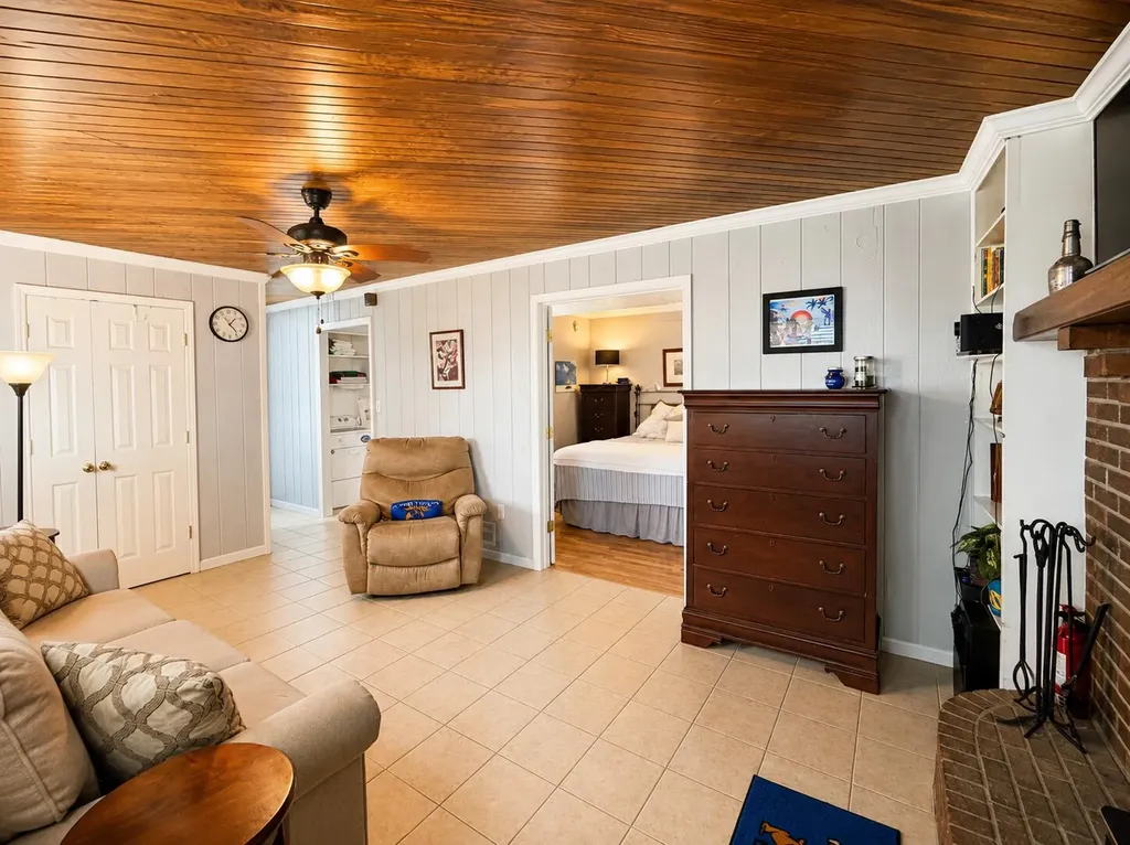 391 S Eagle Creek Drive Lexington KY 40515