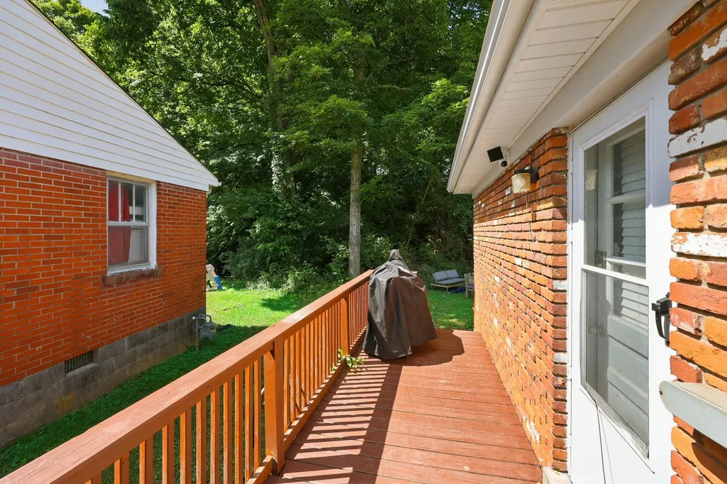 249 Rancho Drive Frankfort KY 40601