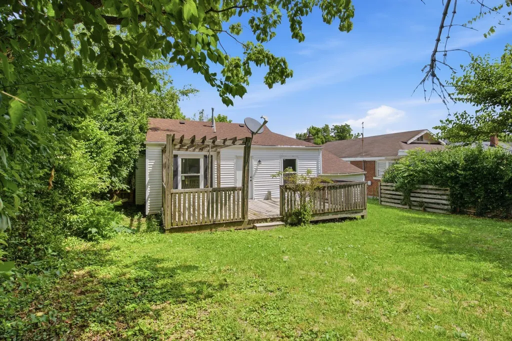 1010 Rosemont Avenue Danville KY 40422