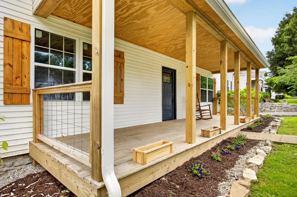 616 E Main Street Danville KY 40422