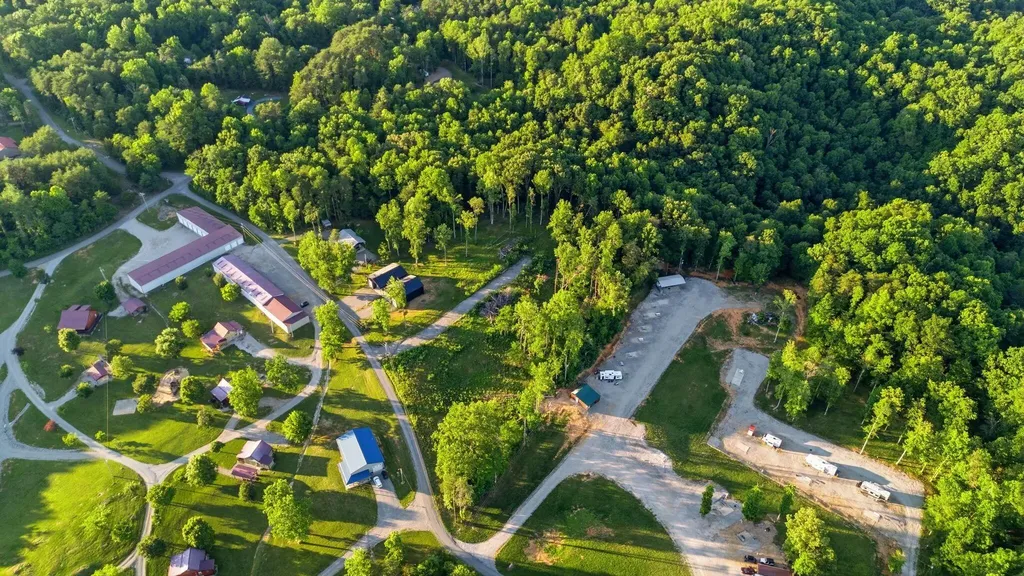 7 Coleman Cemetery Road Nancy KY 42544
