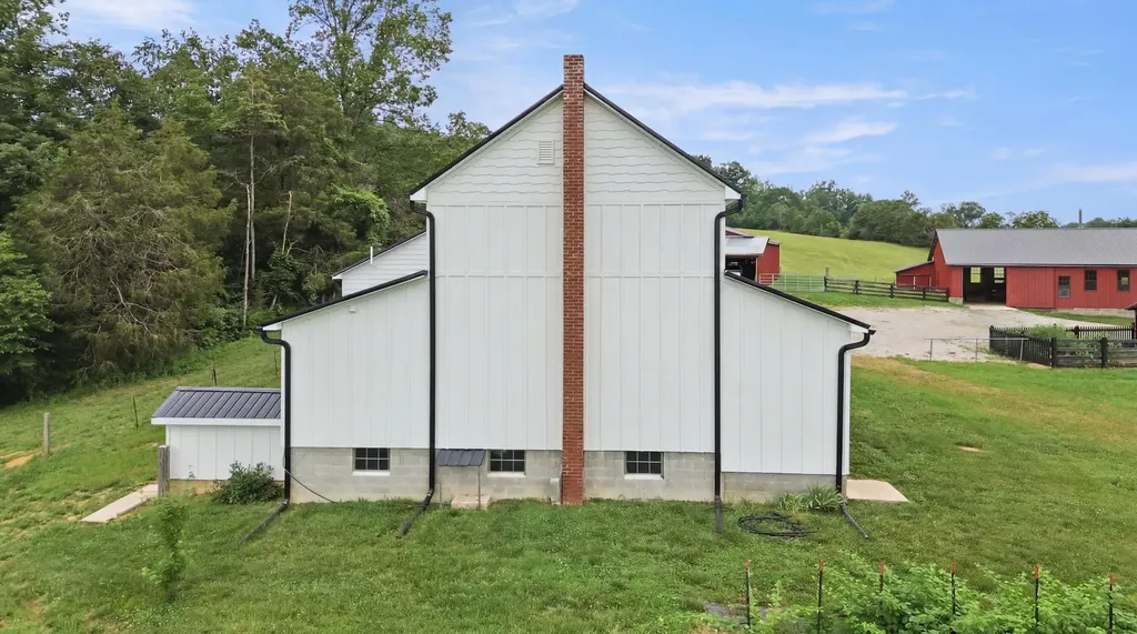 599 Watson Chapel Road Liberty KY 42539