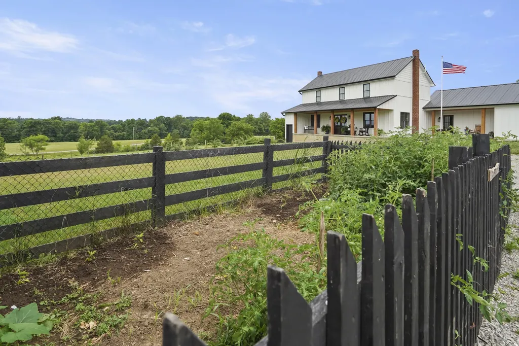 599 Watson Chapel Road Liberty KY 42539
