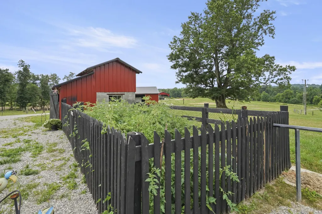 599 Watson Chapel Road Liberty KY 42539