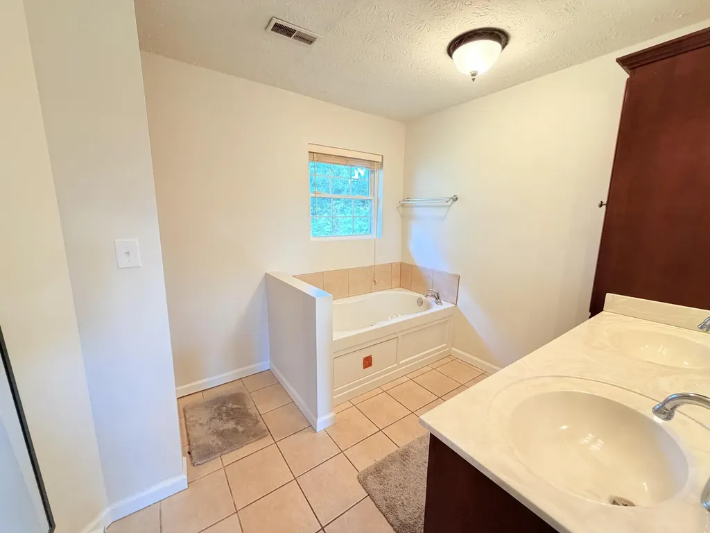 248 Countryside Circle Mt Vernon KY 40456