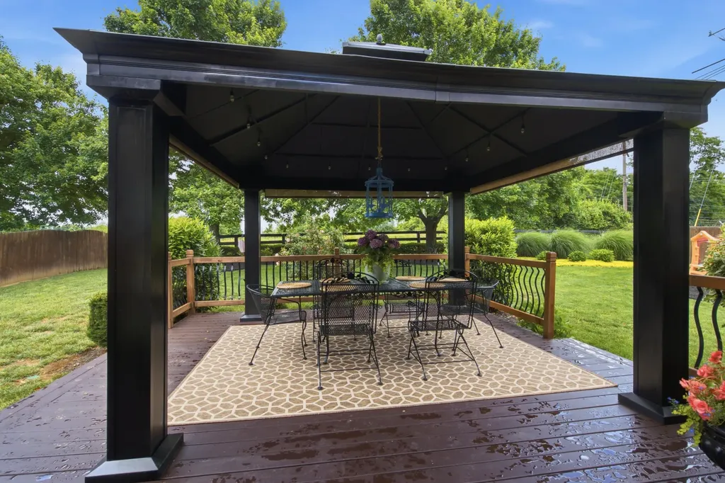 148 Cherry Hill Drive Georgetown KY 40324