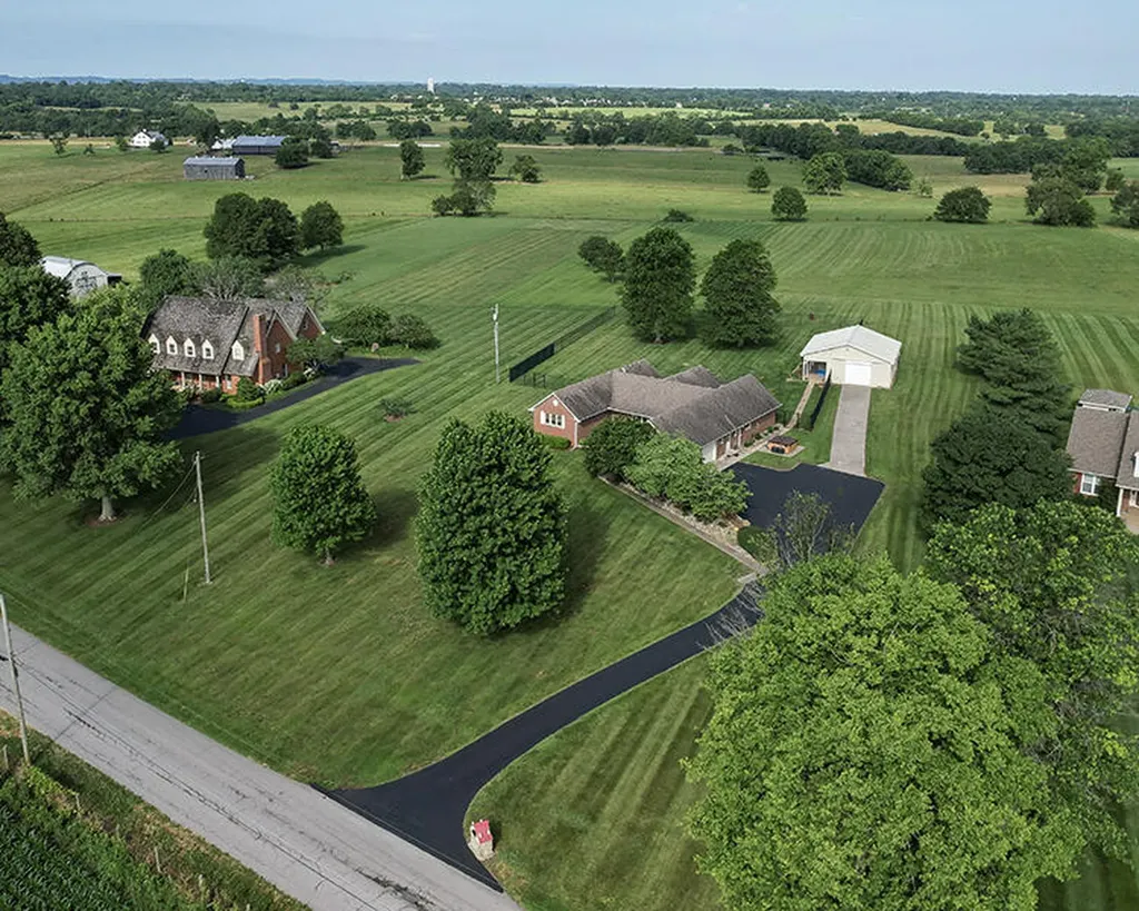 305 Waterworks Road Danville KY 40422
