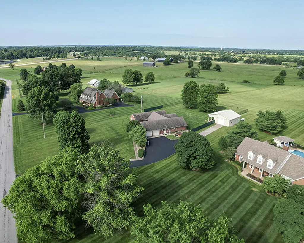 305 Waterworks Road Danville KY 40422