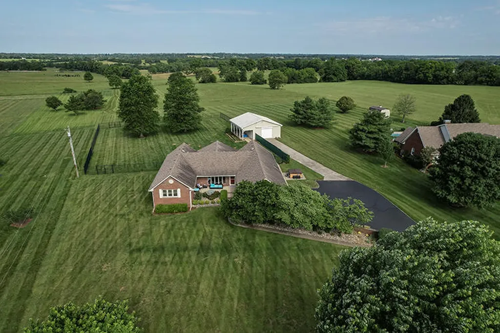 305 Waterworks Road Danville KY 40422