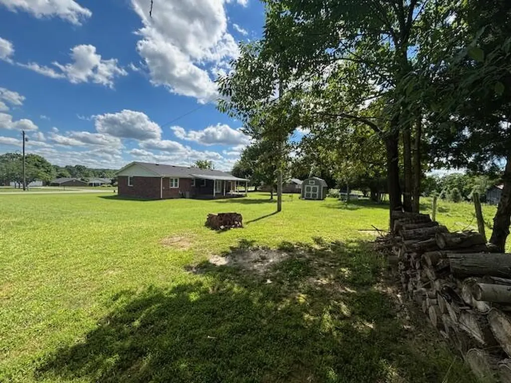 44 Willow Avenue Brodhead KY 40409
