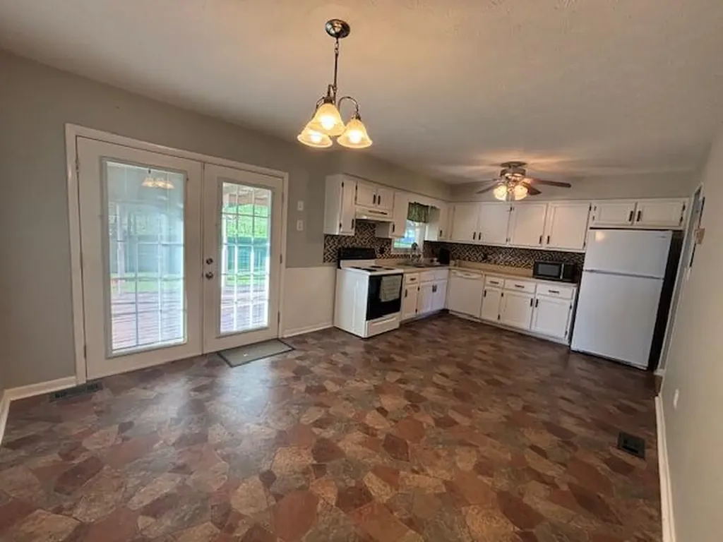 44 Willow Avenue Brodhead KY 40409